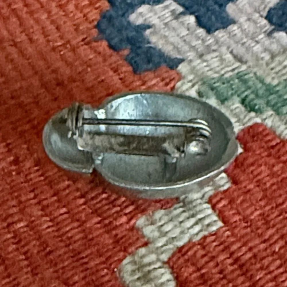 Pewter Ladybug pin - Picture 3 of 4